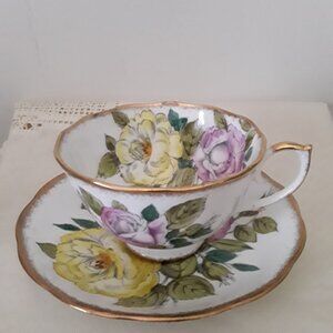 VINTAGE Roslyn Fine Bone China Cup and Saucer - Rose Pattern - Made in England